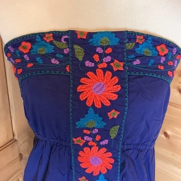 I Love H81 strapless top with floral embroidery Size Small - Picture 6 of 9